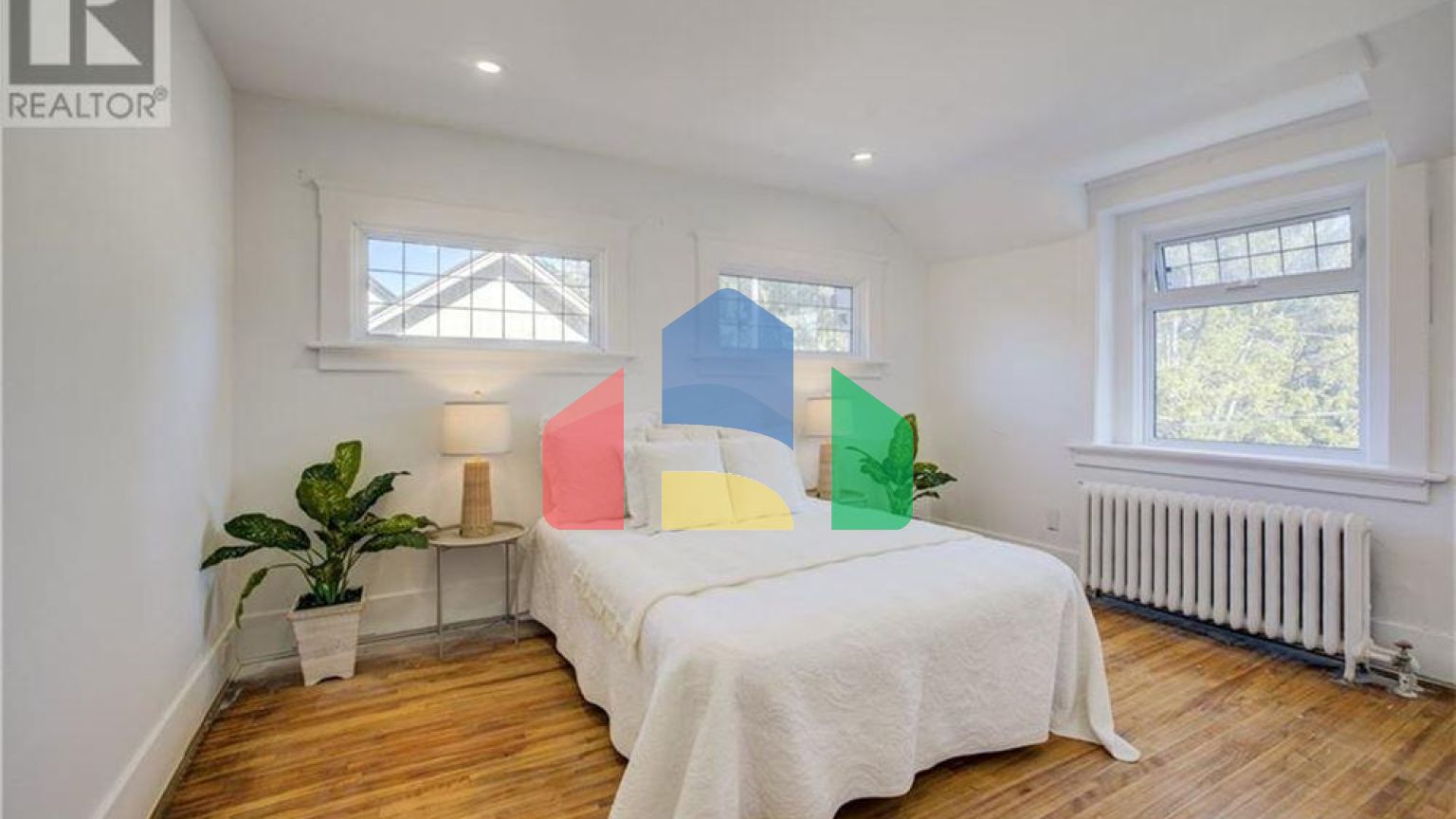 Residential - Single Family Home - Kitchener, Canada - Canada