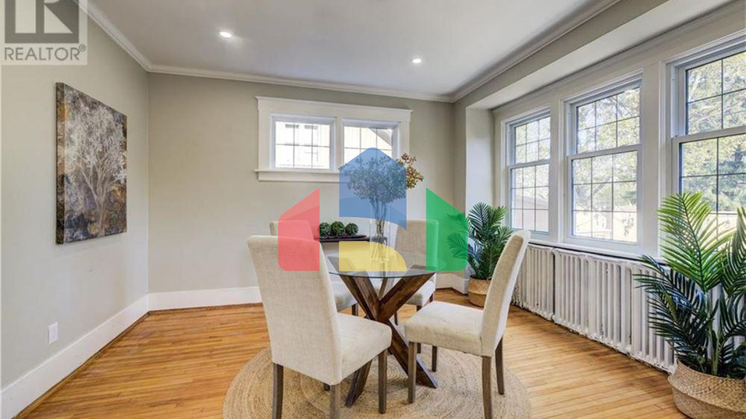 Residential - Single Family Home - Kitchener, Canada - Canada