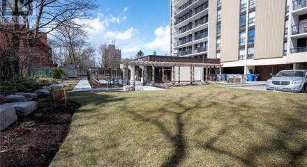 Residential - Condo/Apartment - Kitchener, Canada - Canada