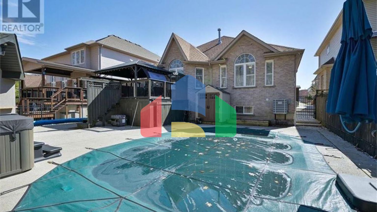 Residential - Single Family Home - Kitchener, Canada - Canada