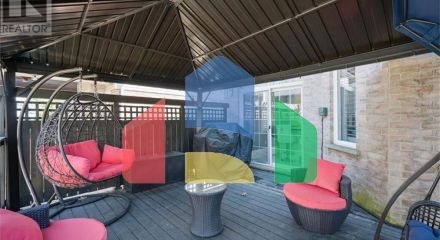 Residential - Single Family Home - Kitchener, Canada - Canada