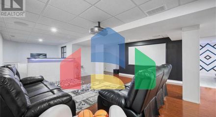 Residential - Single Family Home - Kitchener, Canada - Canada