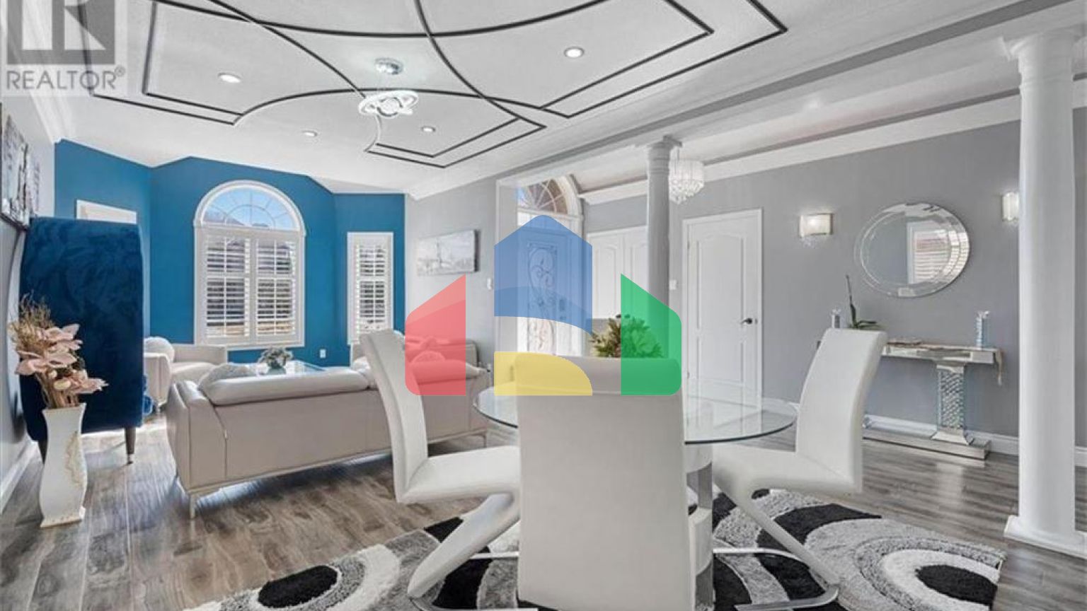 Residential - Single Family Home - Kitchener, Canada - Canada