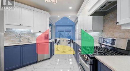 Residential - Single Family Home - Kitchener, Canada - Canada