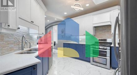 Residential - Single Family Home - Kitchener, Canada - Canada