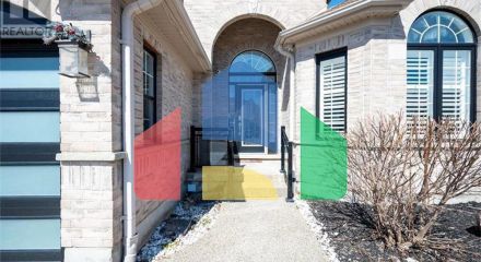 Residential - Single Family Home - Kitchener, Canada - Canada