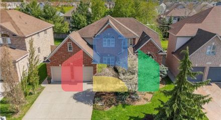 Residential - Single Family Home - Kitchener, Canada - Canada