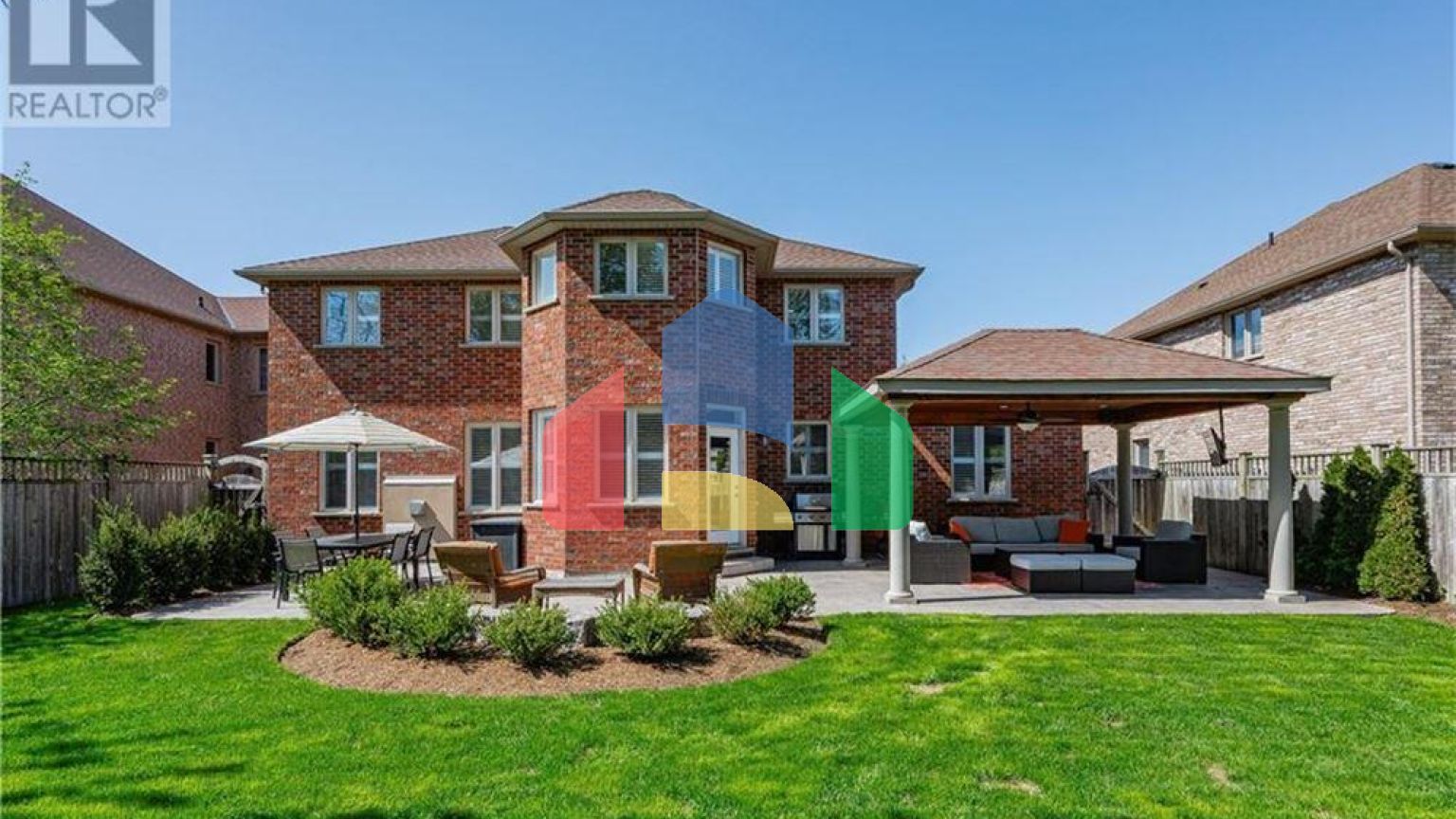 Residential - Single Family Home - Kitchener, Canada - Canada