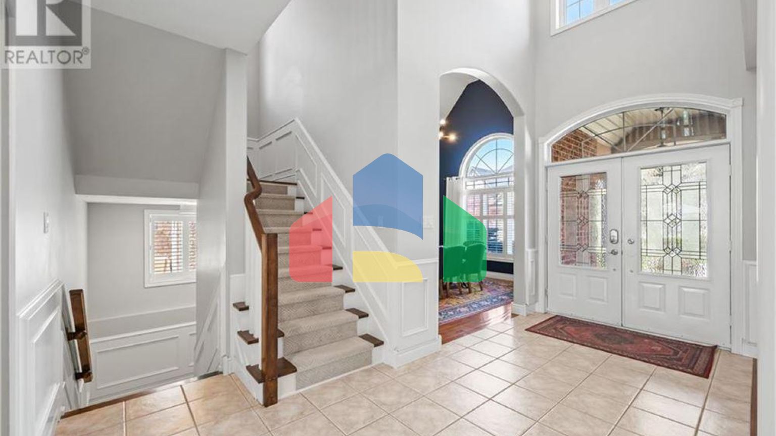 Residential - Single Family Home - Kitchener, Canada - Canada