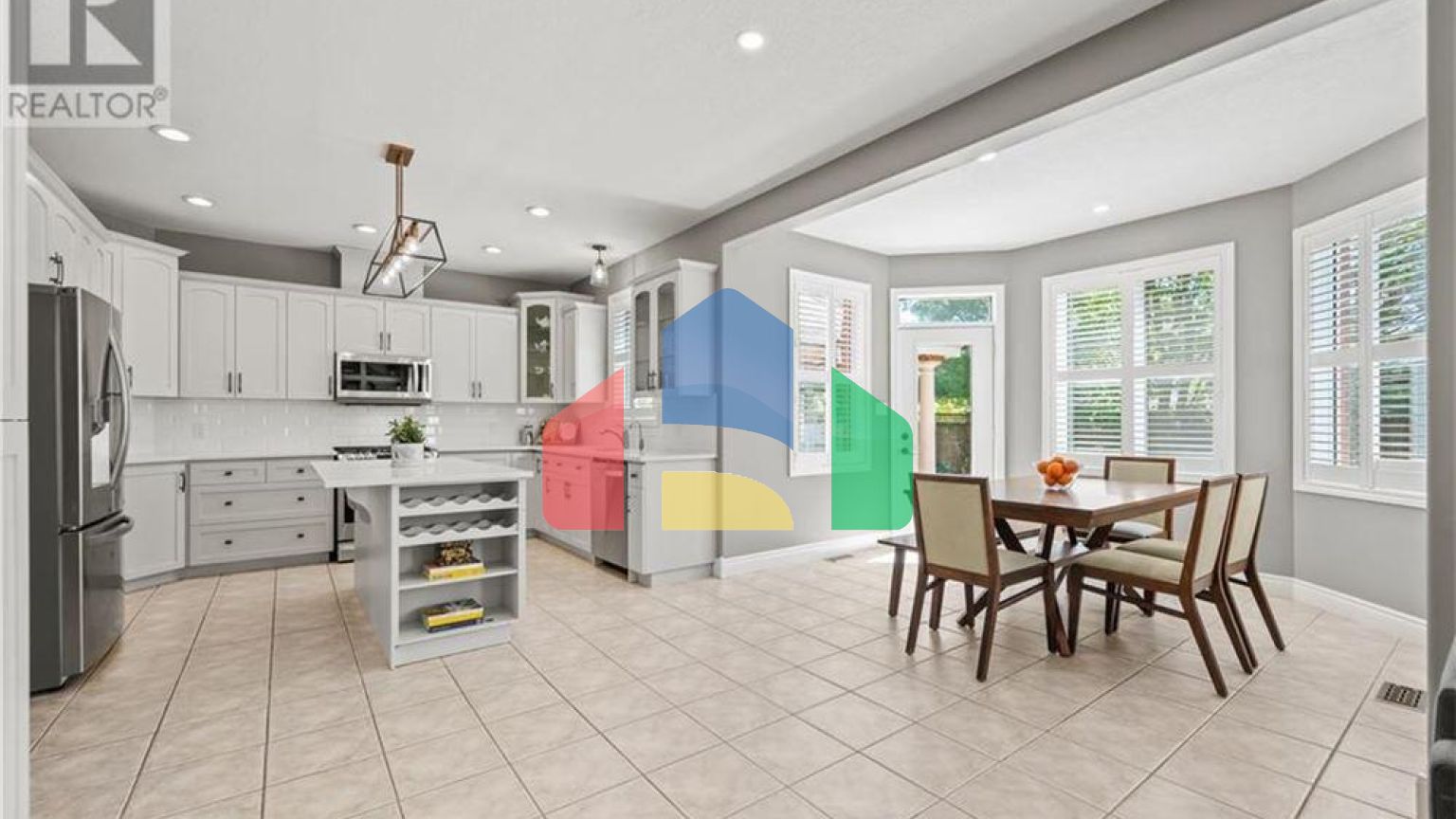 Residential - Single Family Home - Kitchener, Canada - Canada