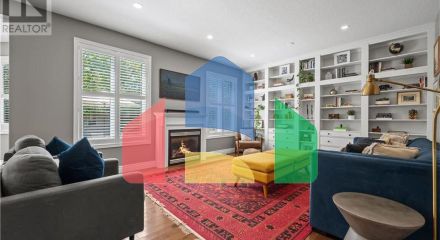 Residential - Single Family Home - Kitchener, Canada - Canada