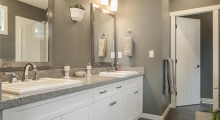 Residential - Single Family Home - Langley, Canada - Canada