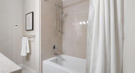 Residential - Condo/Apartment - Langley, Canada - Canada