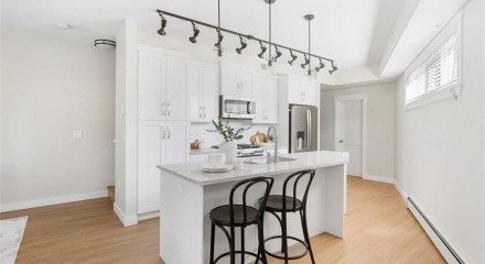 Residential - Condo/Apartment - Langley, Canada - Canada