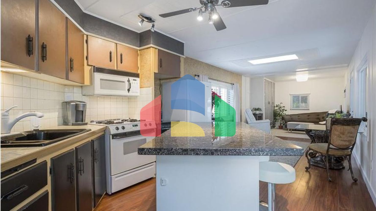 Residential - Single Family Home - Langley, Canada - Canada