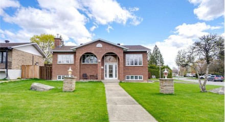 Residential - Bungalow - Vimont (Laval), Canada - Canada