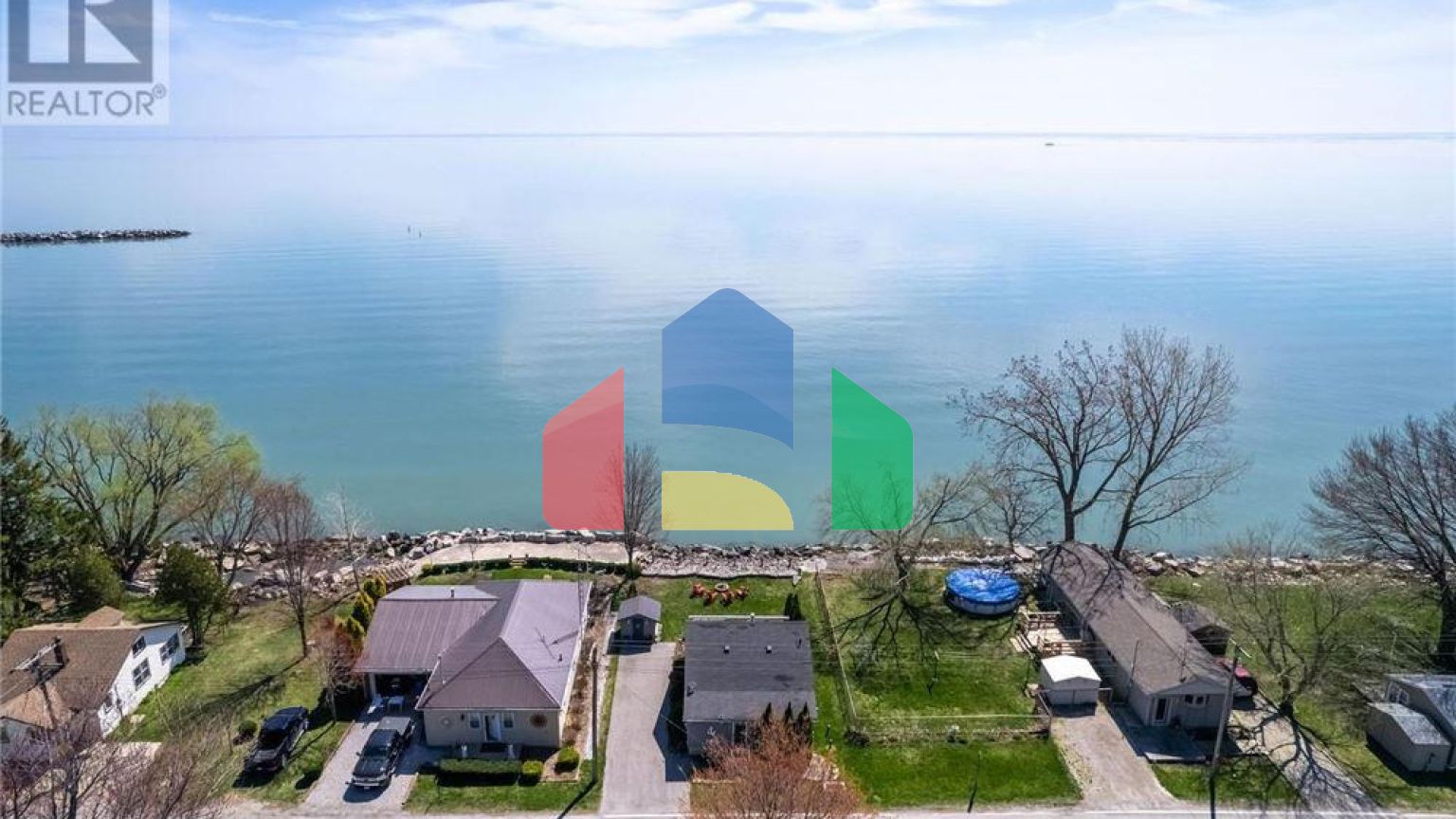 Residential - Single Family Home - Leamington, Canada - Canada