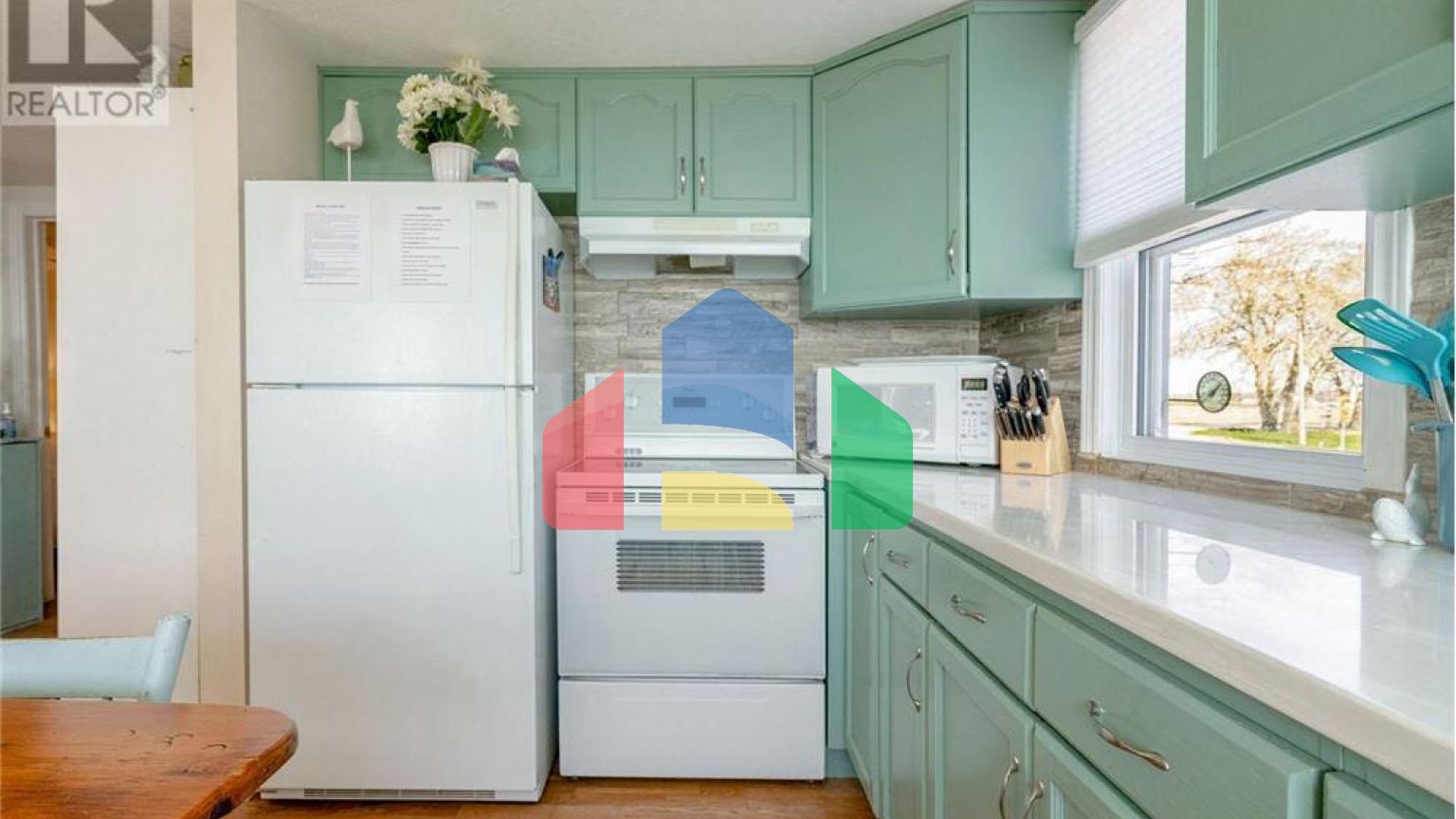 Residential - Single Family Home - Leamington, Canada - Canada