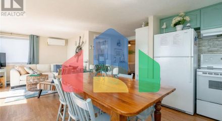 Residential - Single Family Home - Leamington, Canada - Canada
