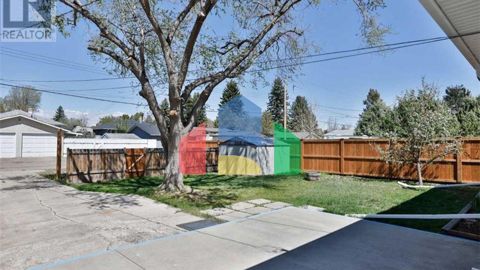Residential - Single Family Home - Lethbridge, Canada - Canada