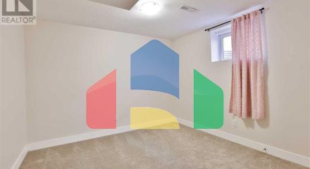 Residential - Single Family Home - Lethbridge, Canada - Canada