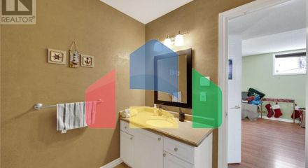 Residential - Single Family Home - London, Canada - Canada