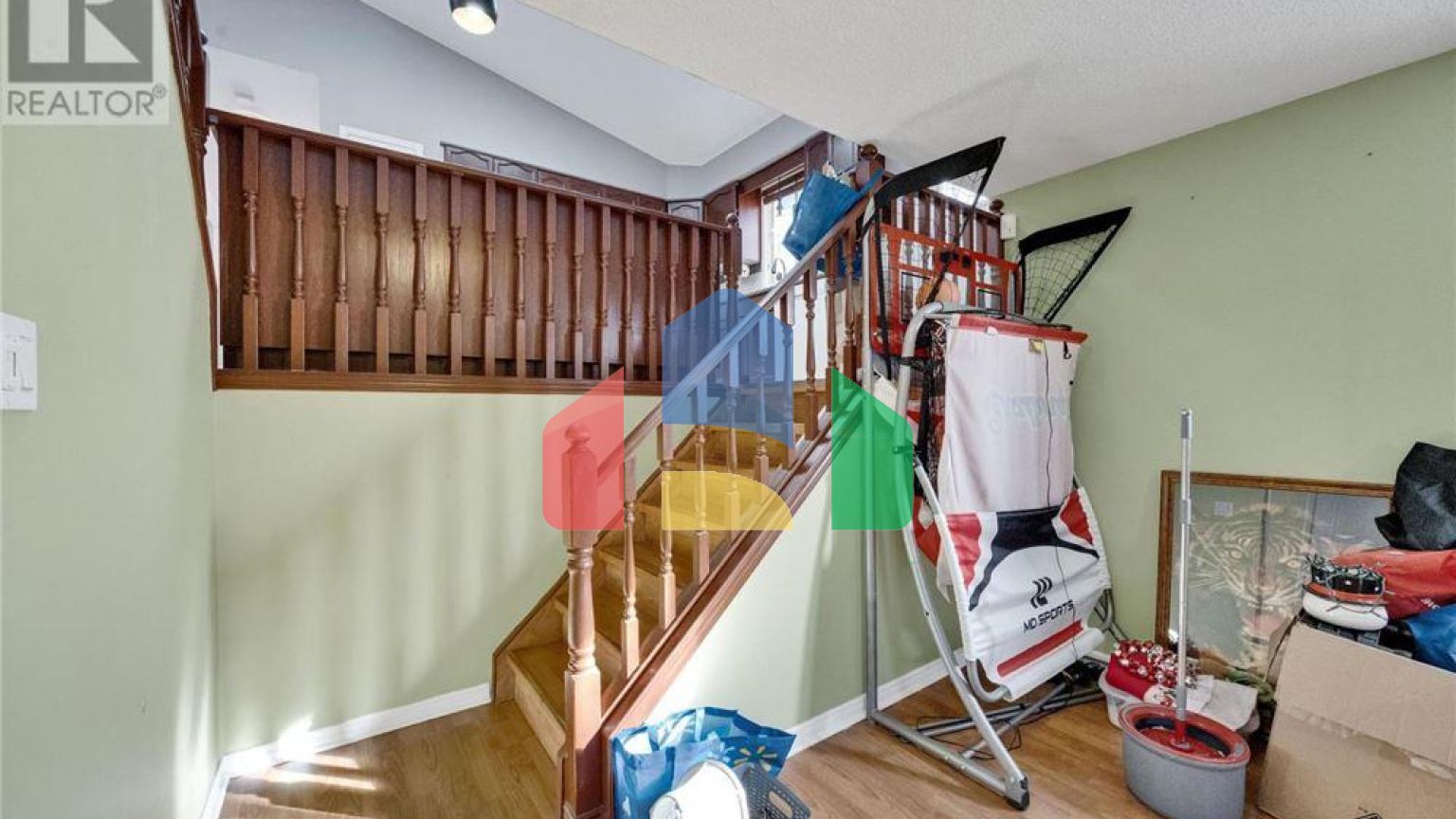 Residential - Single Family Home - London, Canada - Canada