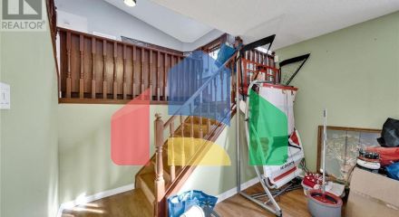 Residential - Single Family Home - London, Canada - Canada