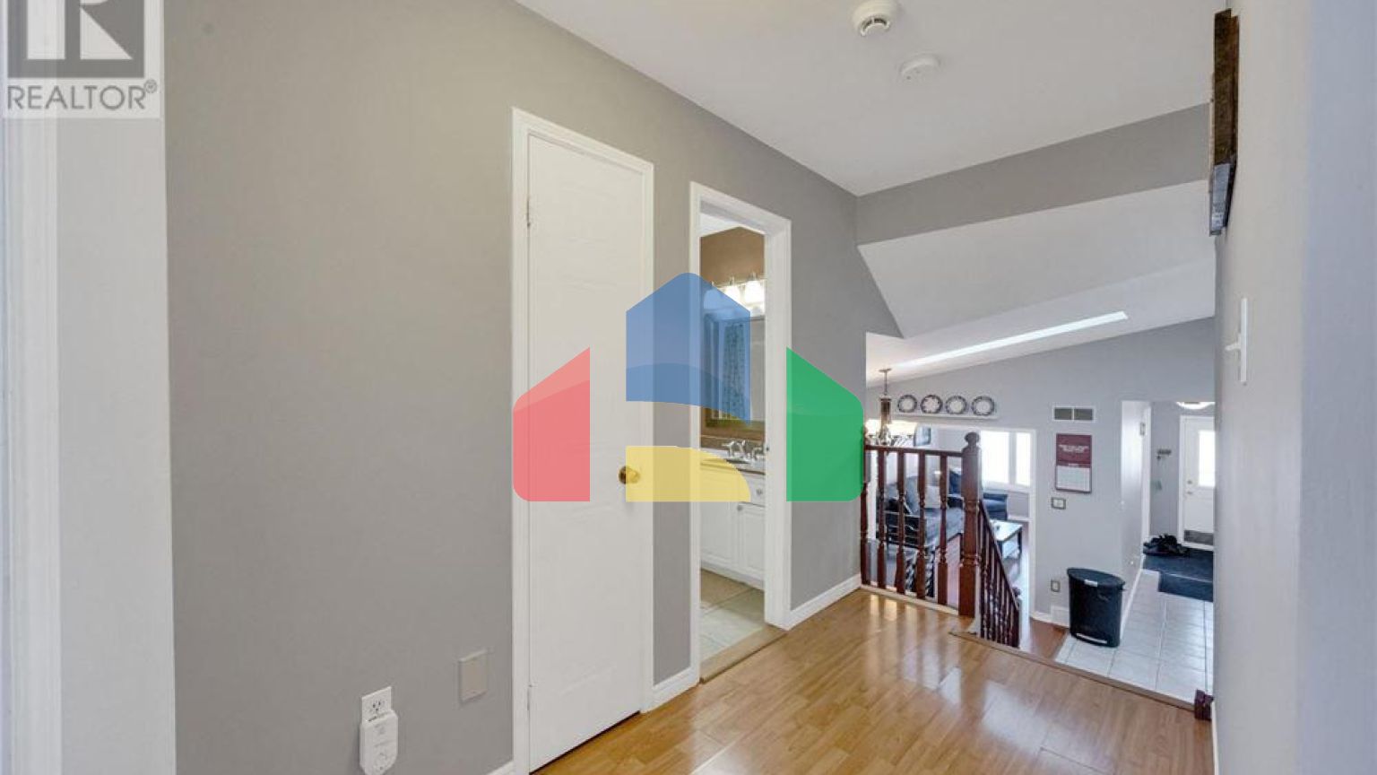 Residential - Single Family Home - London, Canada - Canada