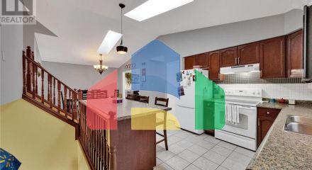 Residential - Single Family Home - London, Canada - Canada