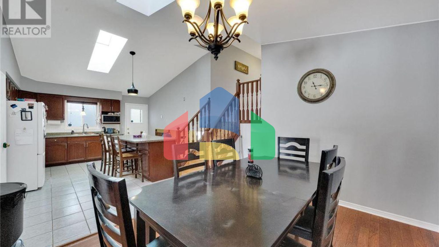 Residential - Single Family Home - London, Canada - Canada