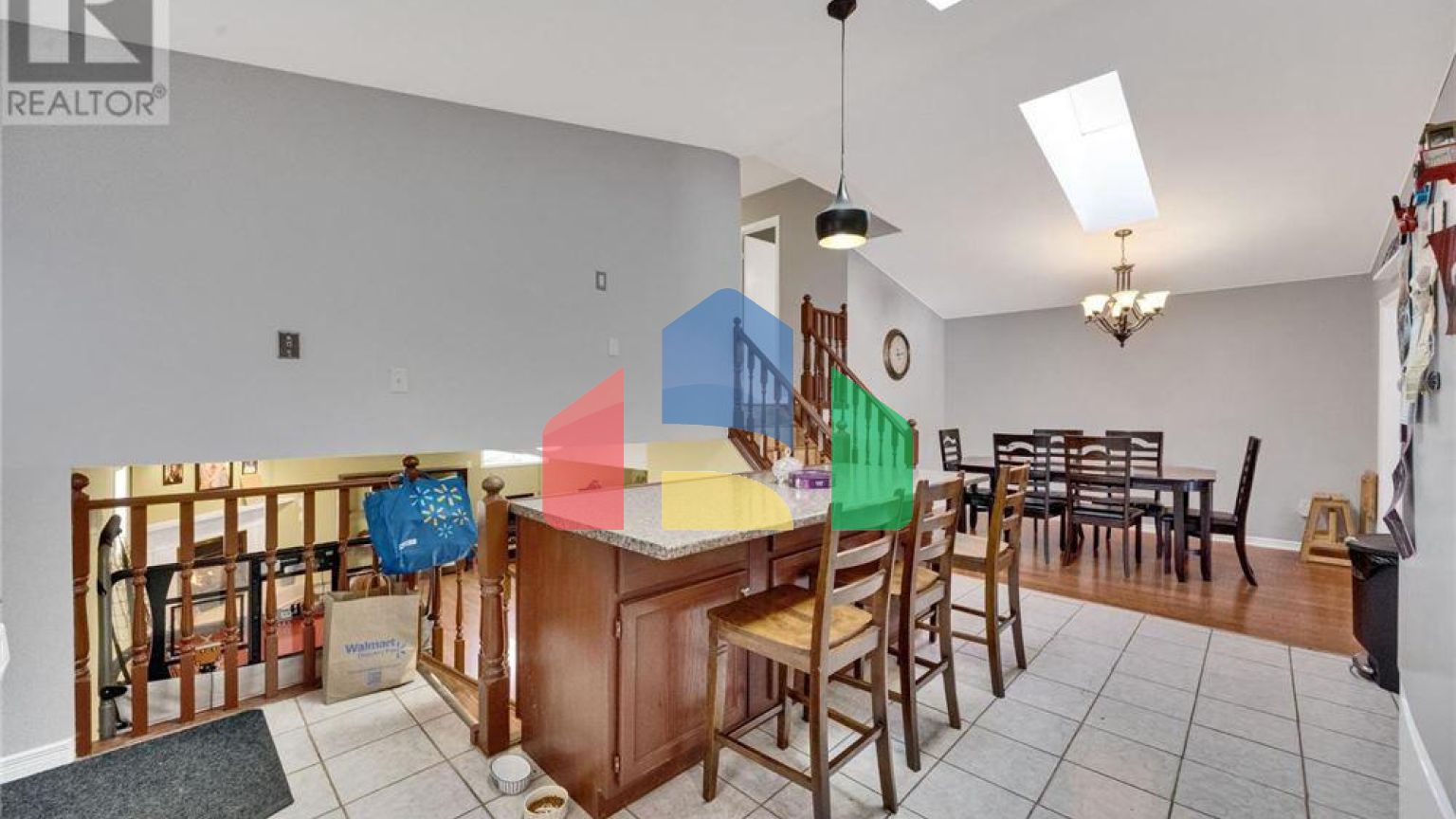 Residential - Single Family Home - London, Canada - Canada