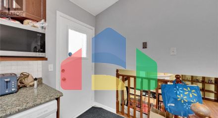 Residential - Single Family Home - London, Canada - Canada