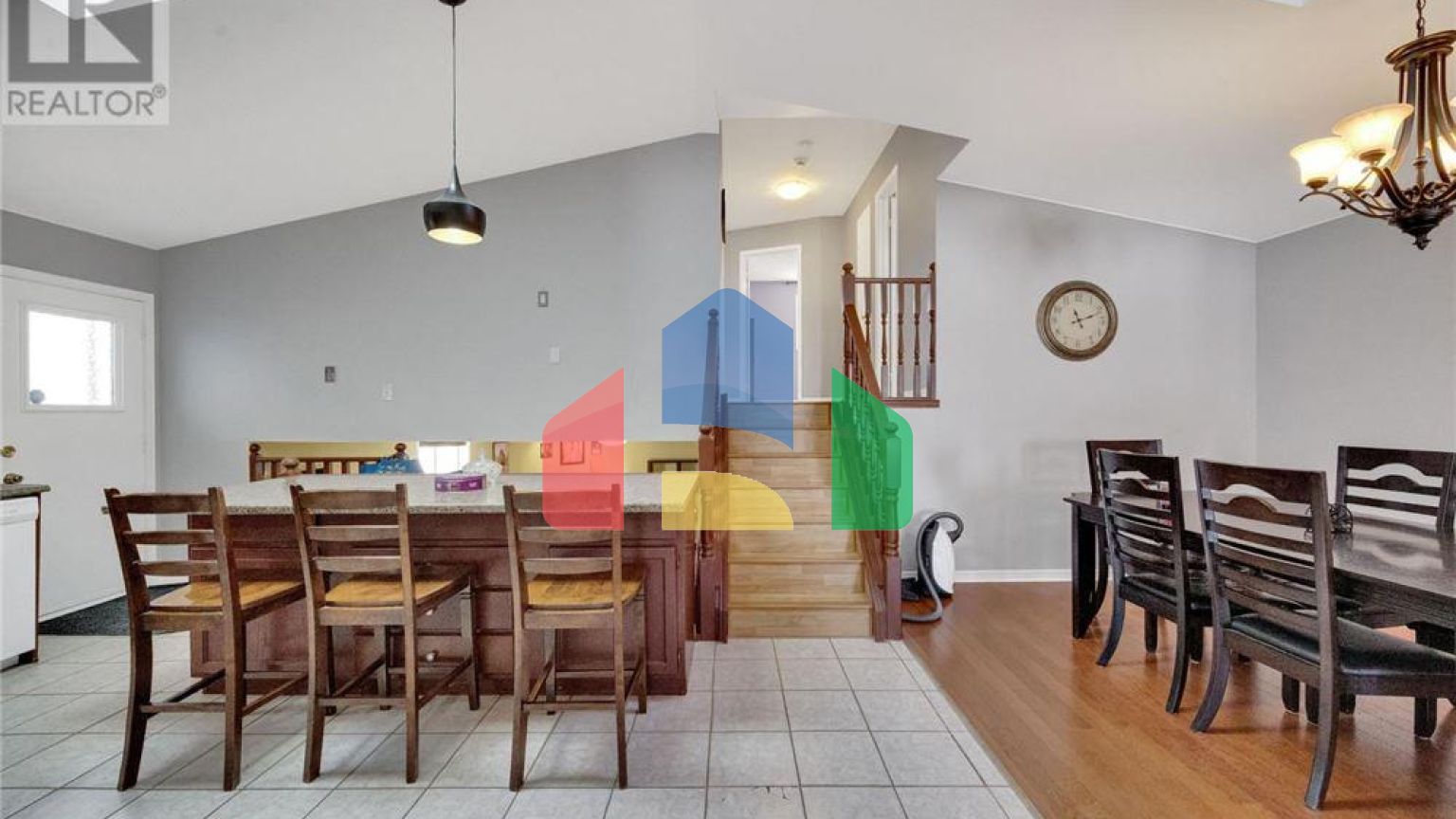 Residential - Single Family Home - London, Canada - Canada