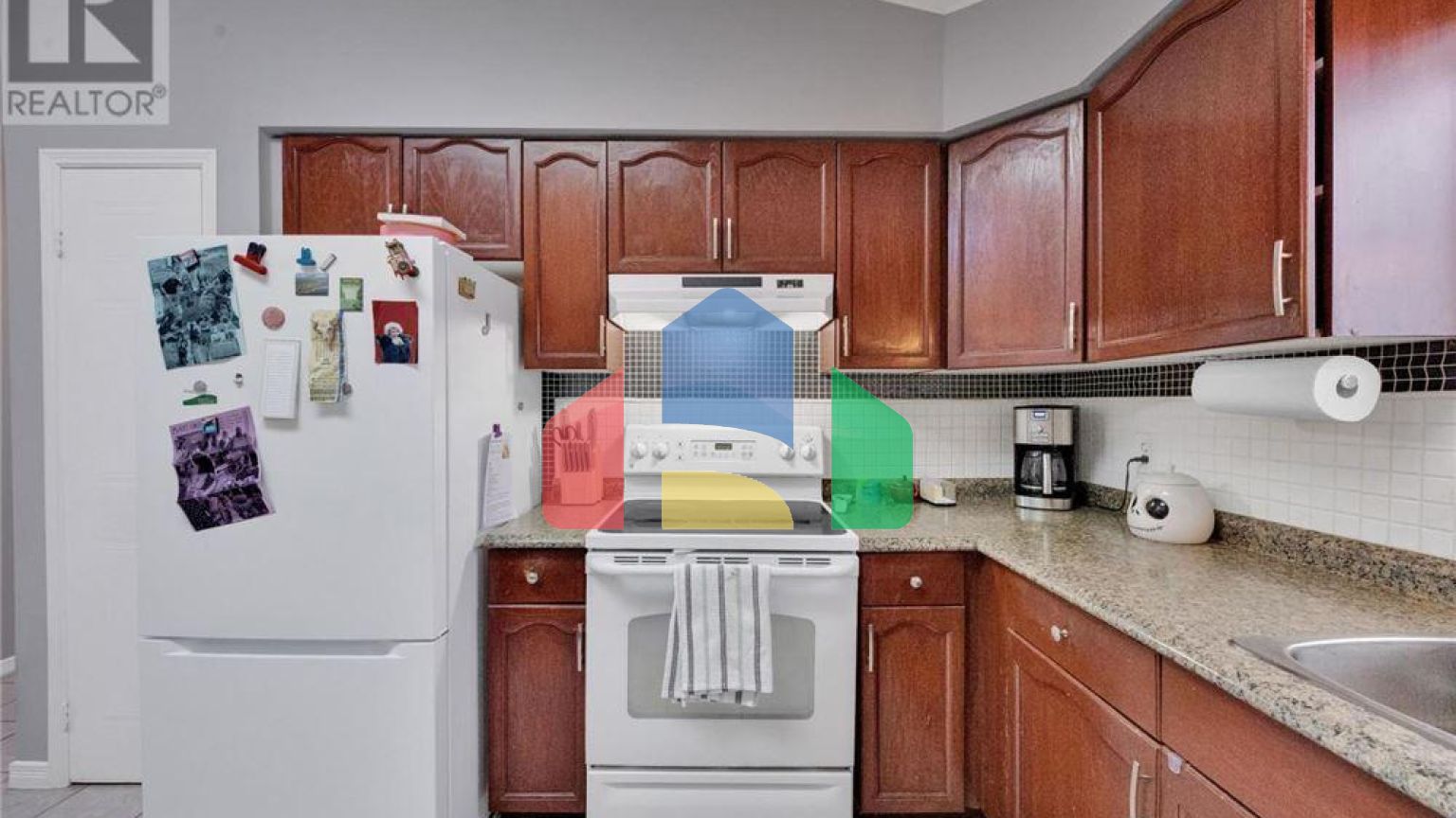 Residential - Single Family Home - London, Canada - Canada