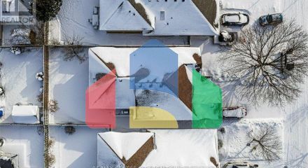 Residential - Single Family Home - London, Canada - Canada