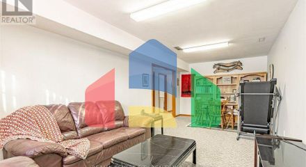 Residential - Single Family Home - London, Canada - Canada