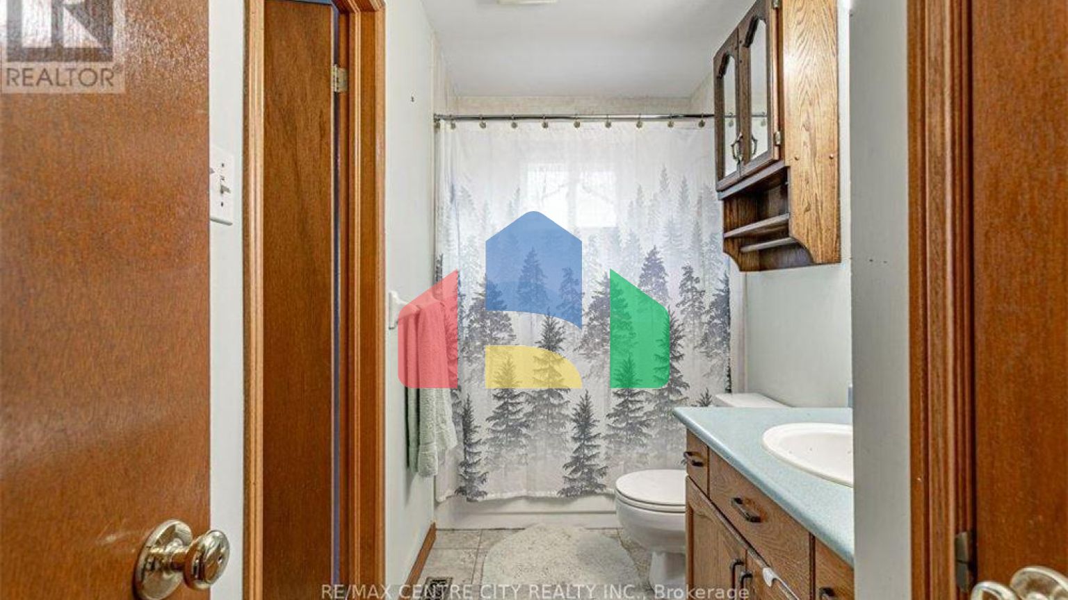 Residential - Single Family Home - London, Canada - Canada