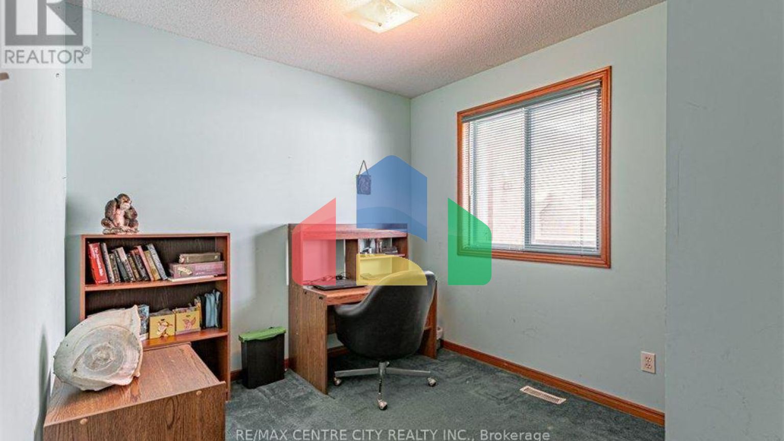 Residential - Single Family Home - London, Canada - Canada