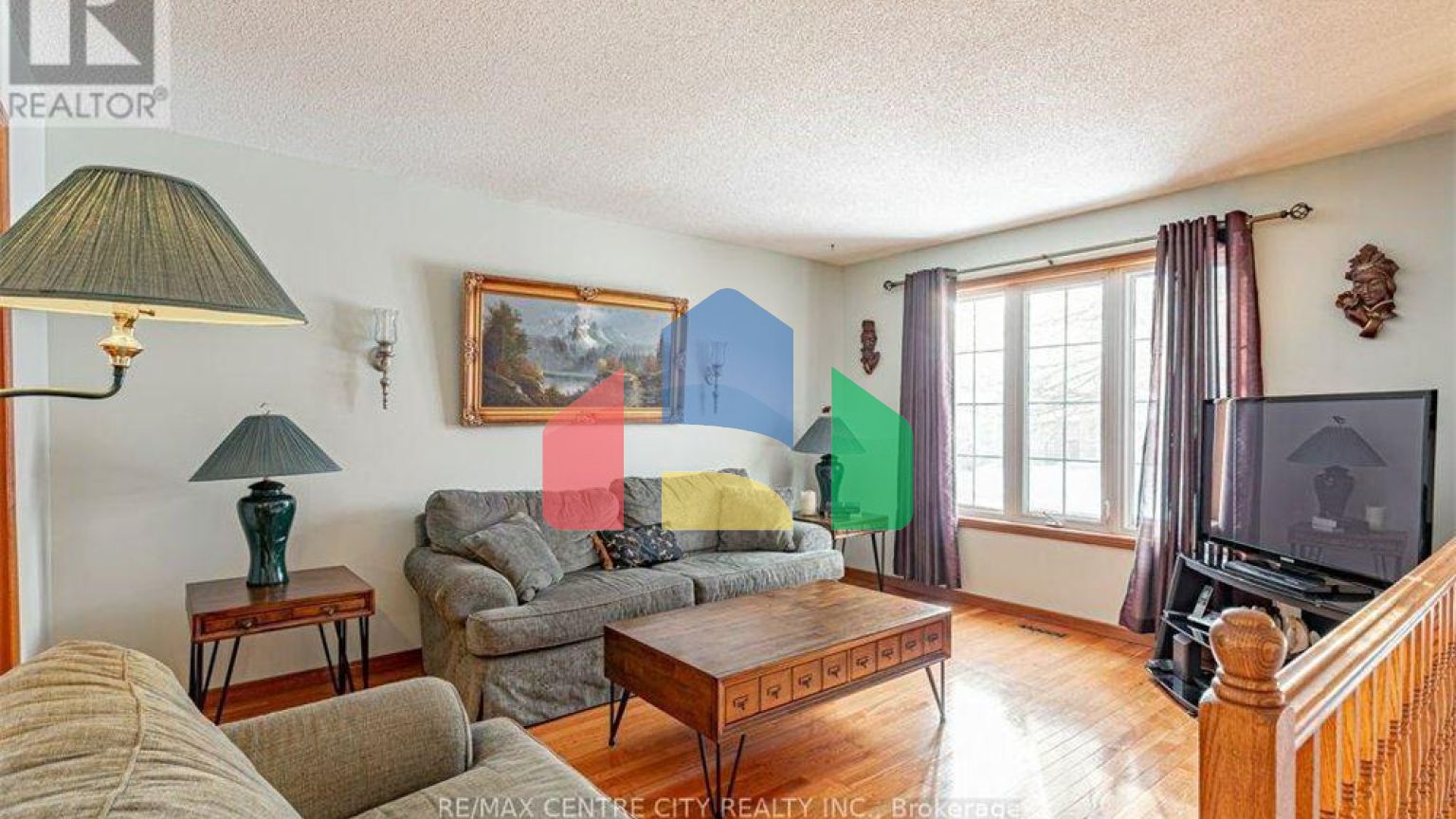 Residential - Single Family Home - London, Canada - Canada