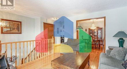 Residential - Single Family Home - London, Canada - Canada