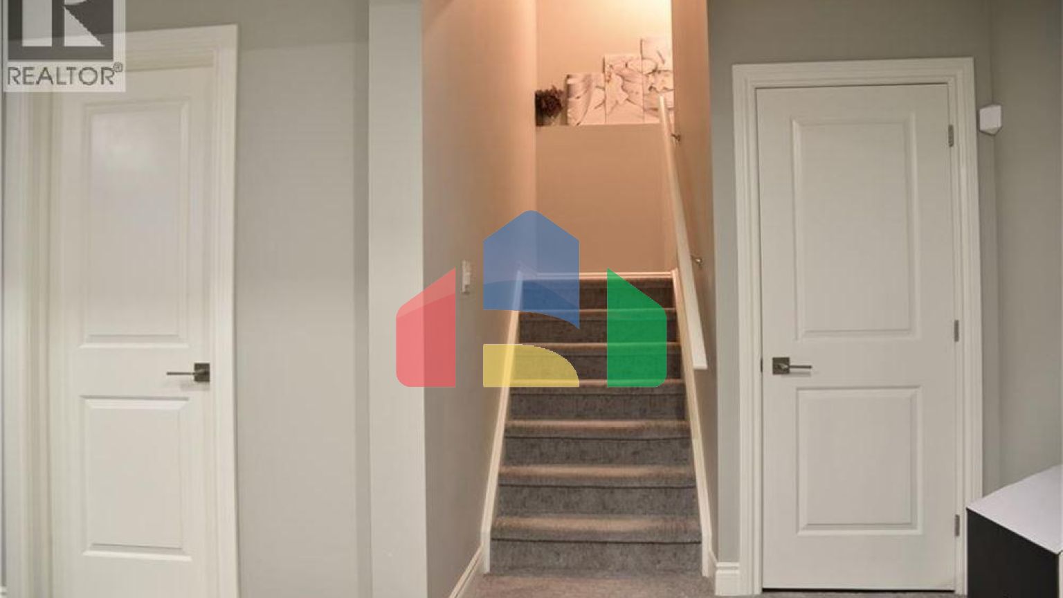 Residential - Single Family Home - London, Canada - Canada