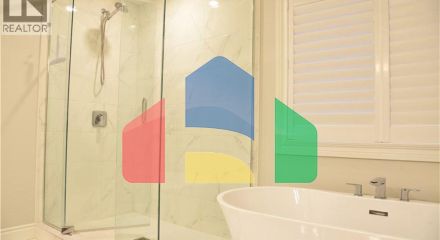 Residential - Single Family Home - London, Canada - Canada