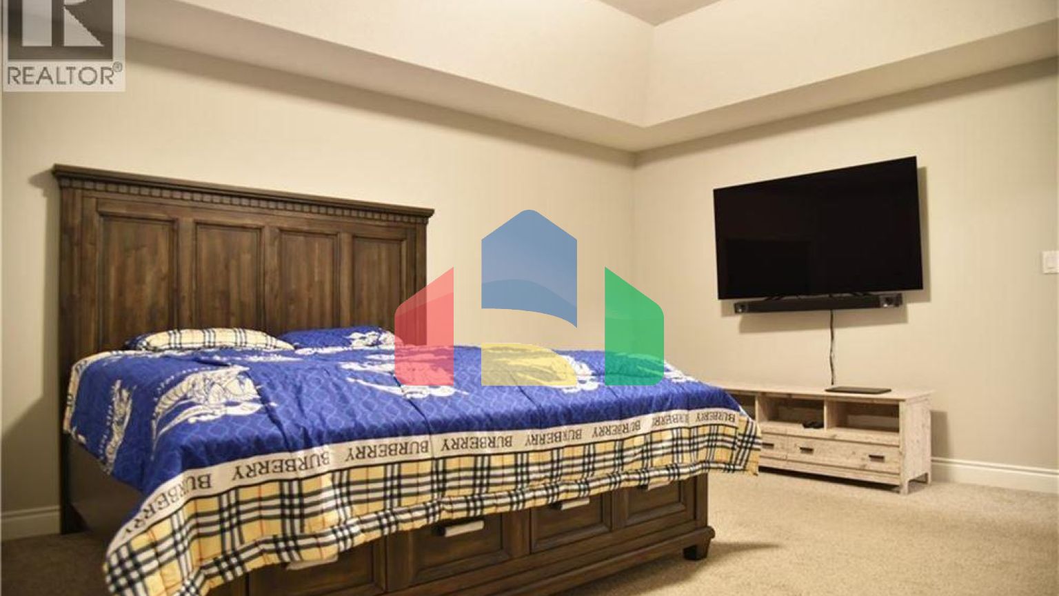 Residential - Single Family Home - London, Canada - Canada