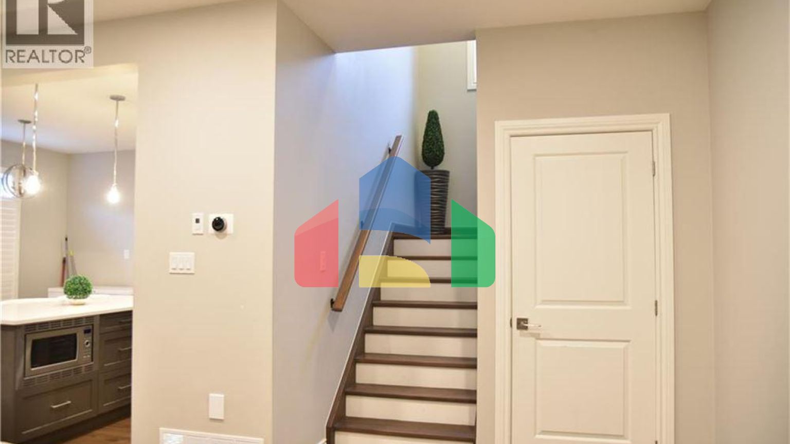 Residential - Single Family Home - London, Canada - Canada