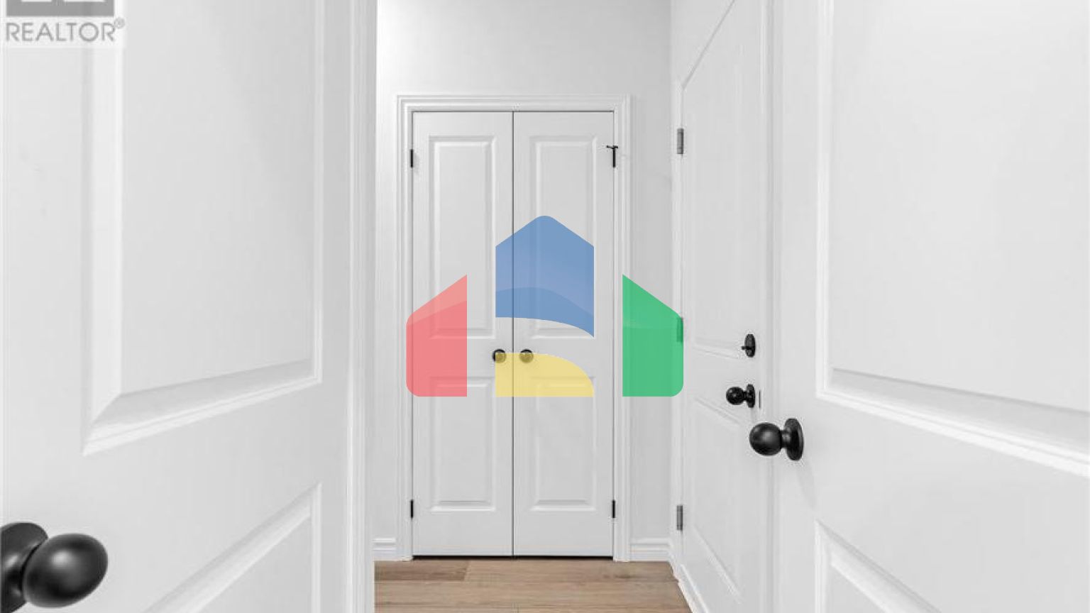 Residential - Single Family Home - London, Canada - Canada