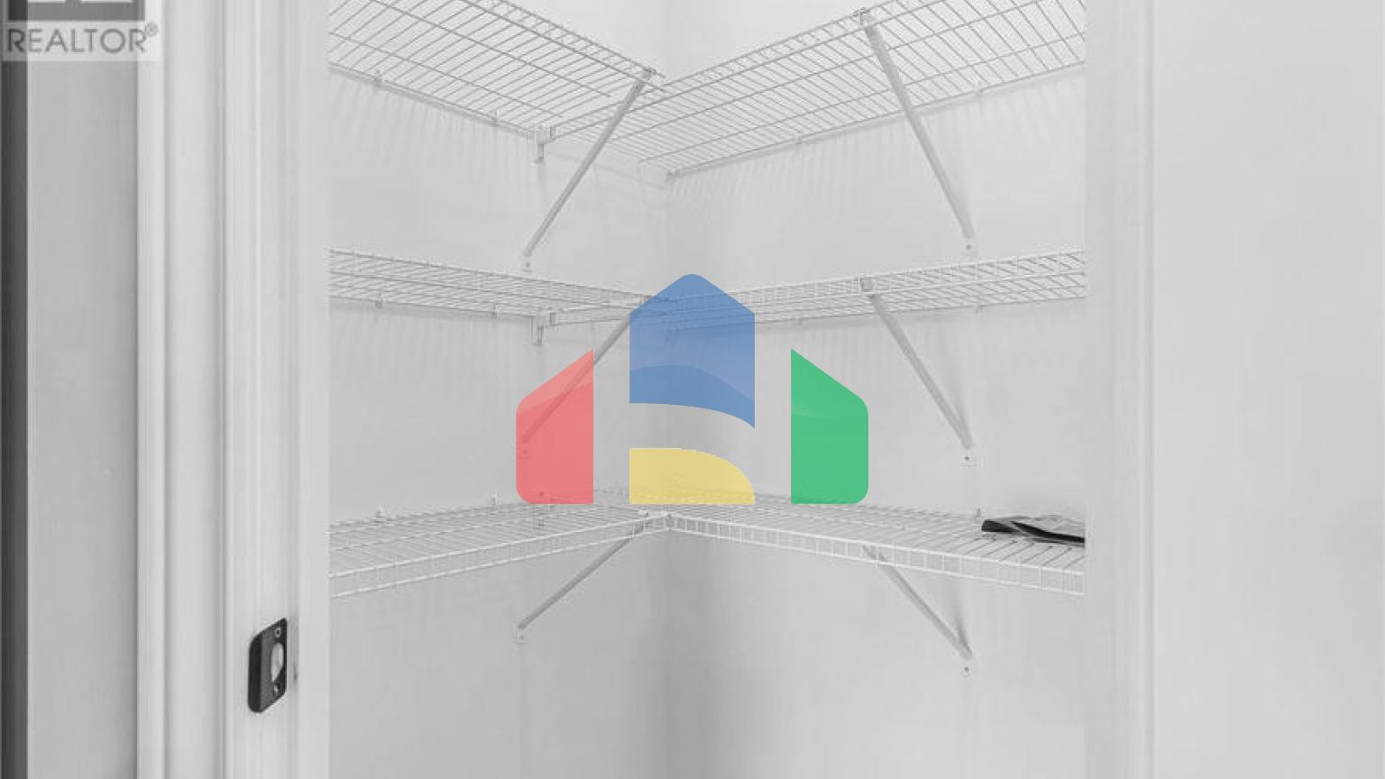 Residential - Single Family Home - London, Canada - Canada