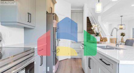 Residential - Single Family Home - London, Canada - Canada