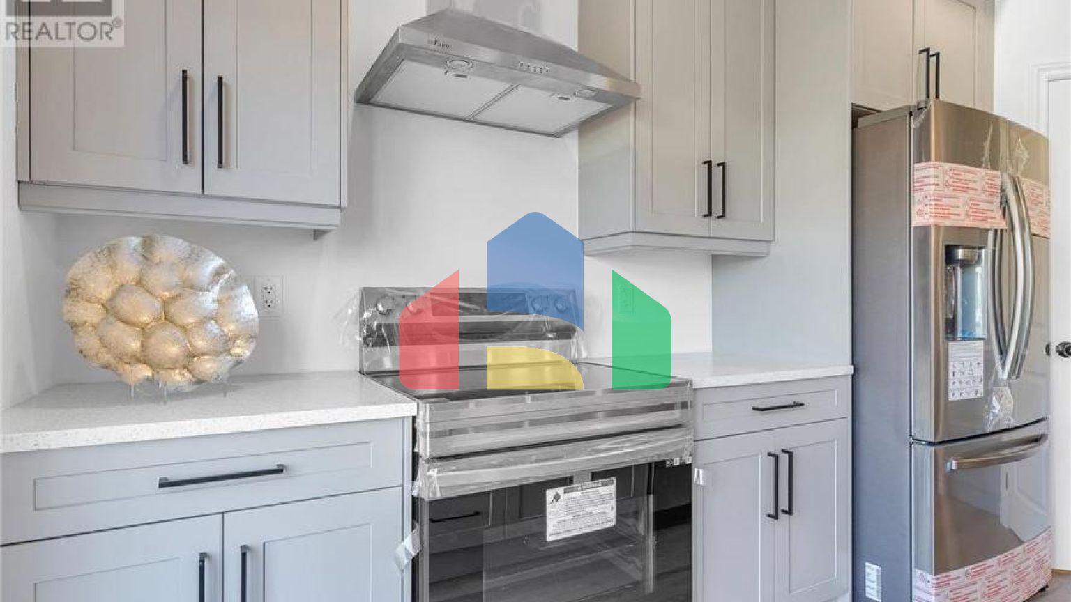 Residential - Single Family Home - London, Canada - Canada