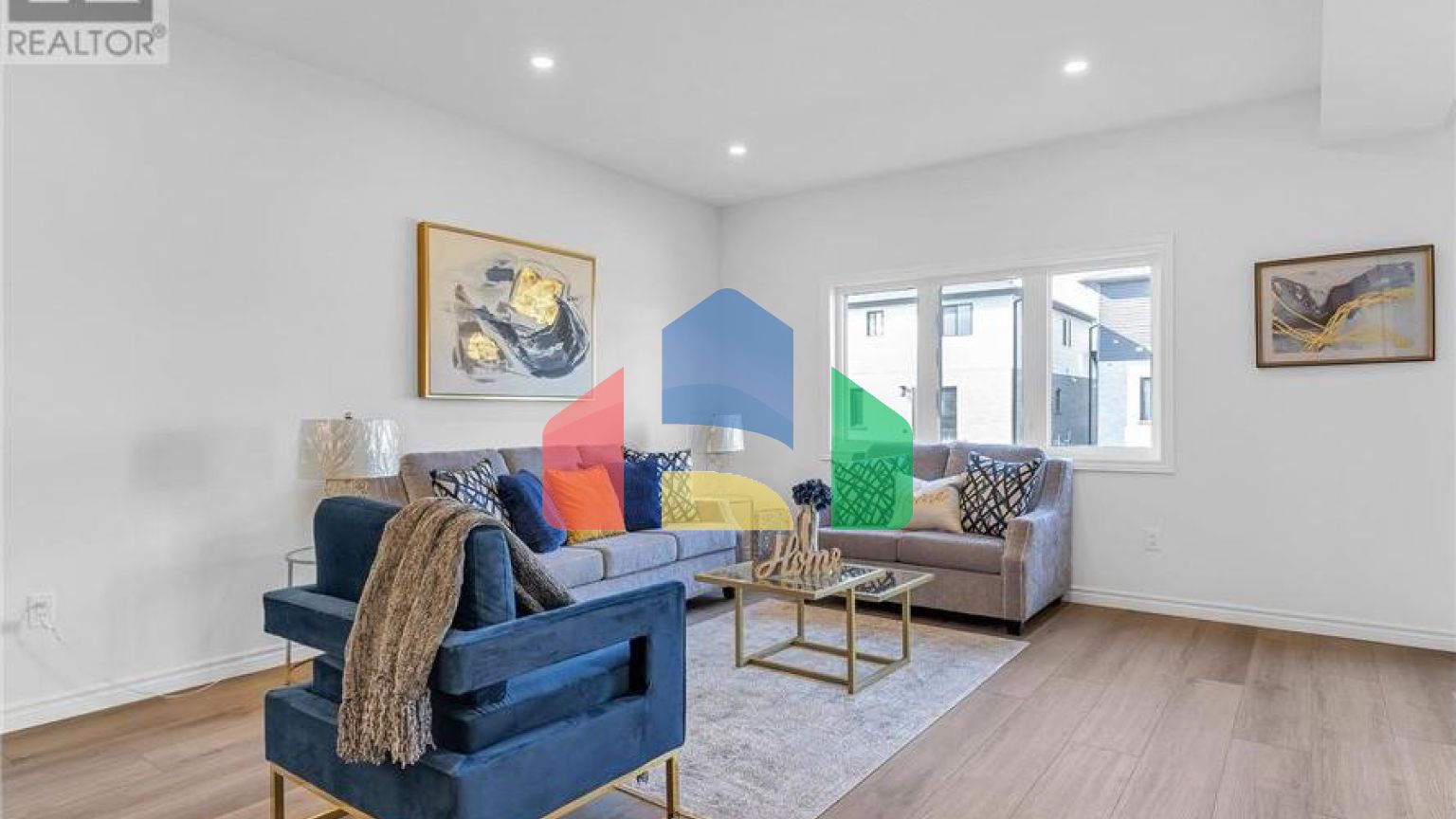 Residential - Single Family Home - London, Canada - Canada